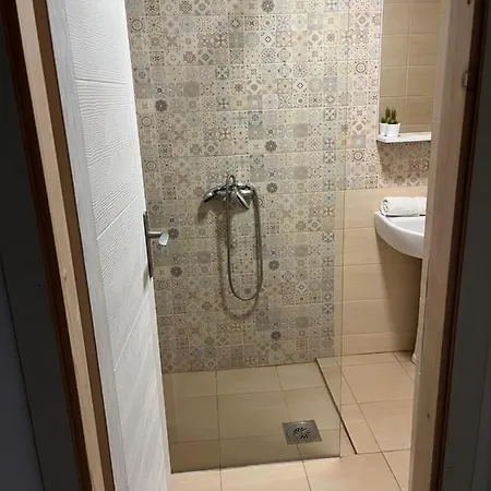 Apartment Apartman Mijailovic 3 *